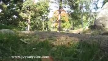 Lady with huge buttocks defecates in the park