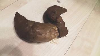 Massive poop + double penetration fuck! featuring MiaRoxxx [FullHD / 2020]