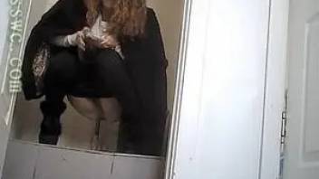 Girls pooping, hidden camera in the toilet 6-1